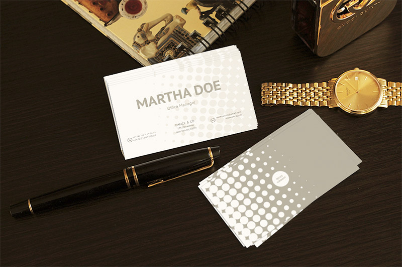 Free Business Cards Mock-up
