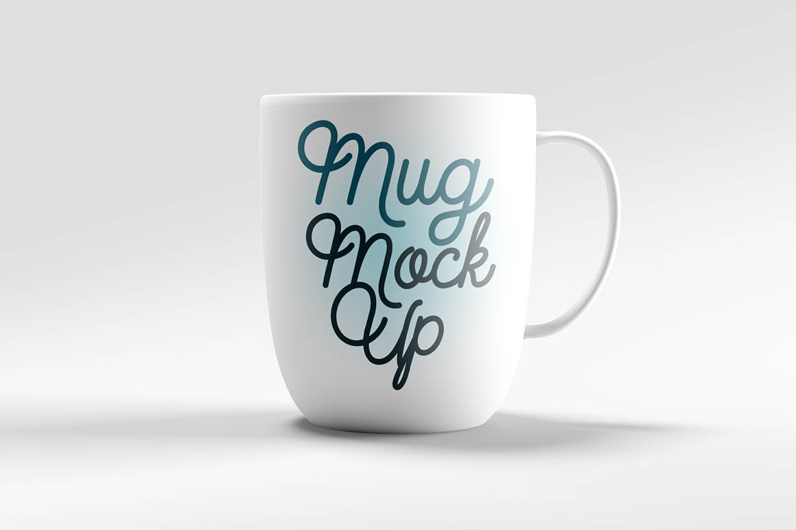 Free Mug Mock-up